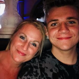 Meet your Posher, Noah